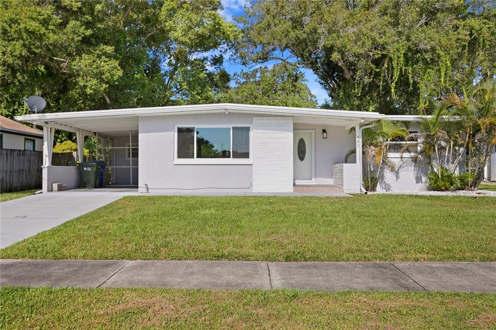 421 CORK STREET LARGO, FL 33770