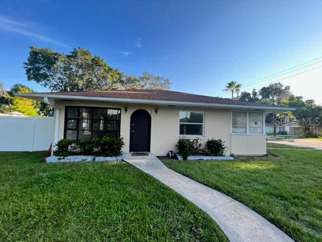 214 6TH STREET E BRADENTON, FL 34208