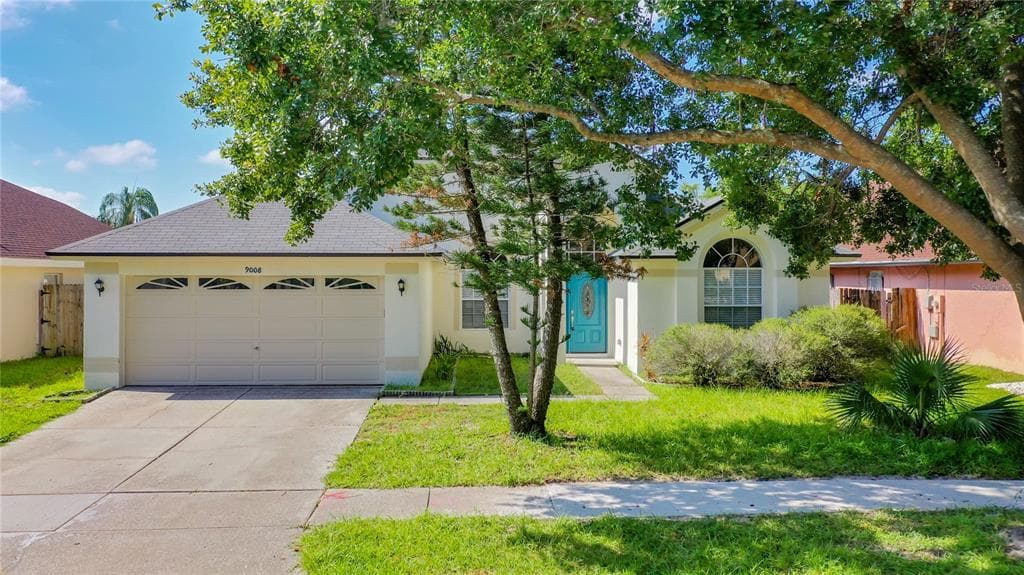 9008 WESTBAY BOULEVARD TAMPA, FL 33615
