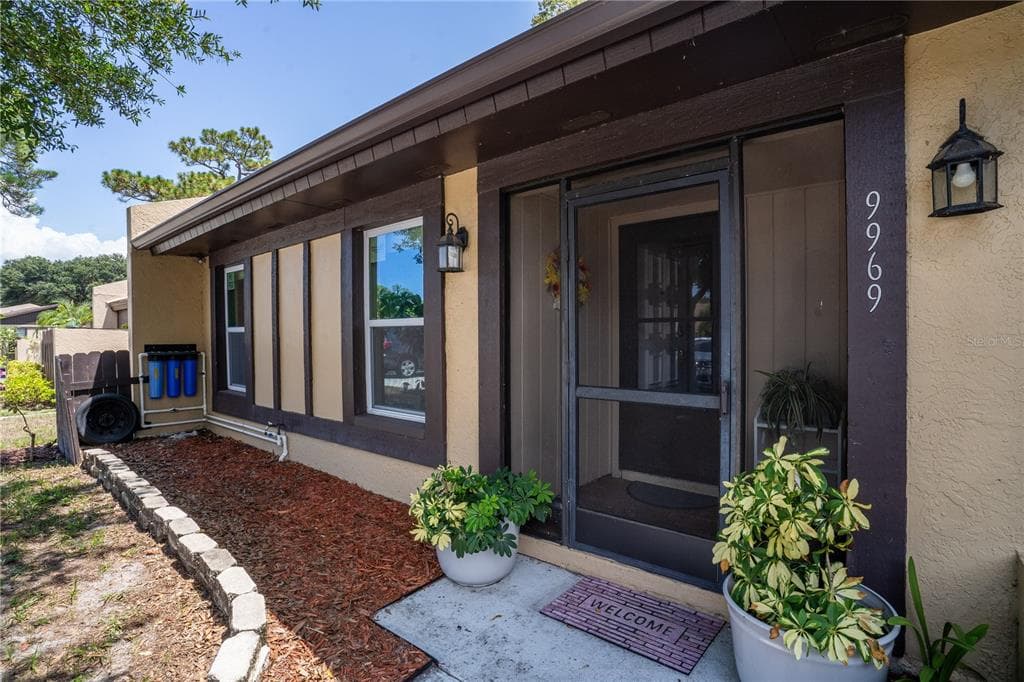 9969 88TH STREET LARGO, FL 33777