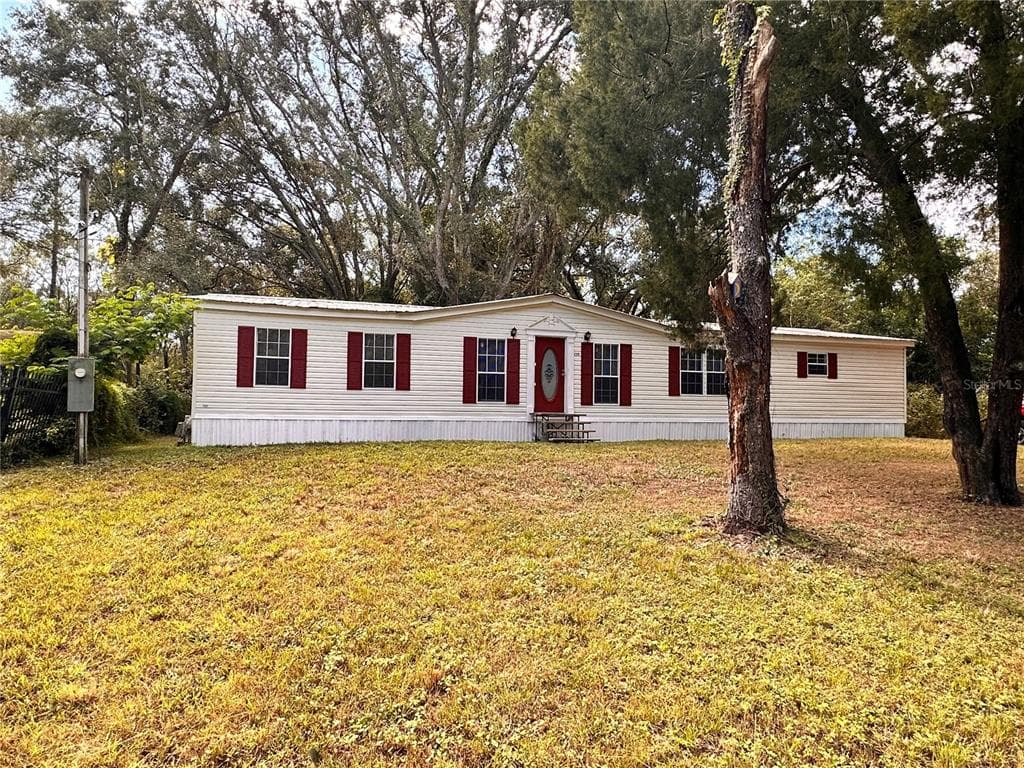 2009 149TH AVENUE E LUTZ, FL 33549