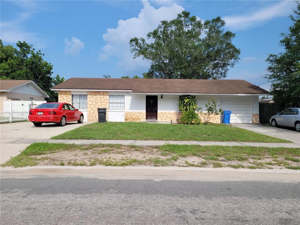 1214 WINDSOR CIRCLE BRANDON, FL 33510