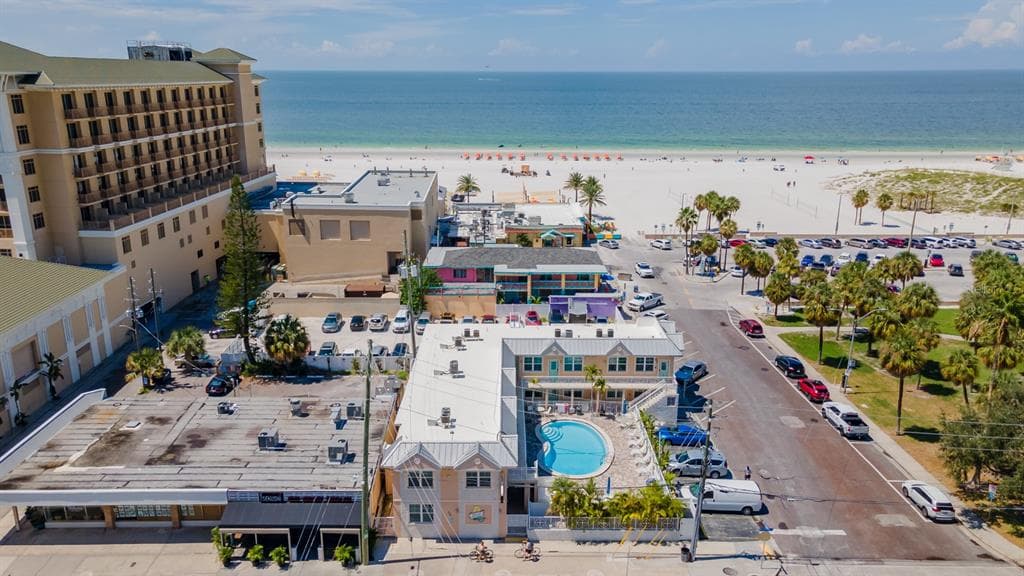 530 MANDALAY AVENUE UNIT 102 CLEARWATER, FL 33767