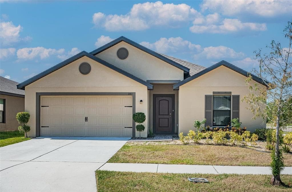 1103 WYNNMERE WALK AVENUE RUSKIN, FL 33570