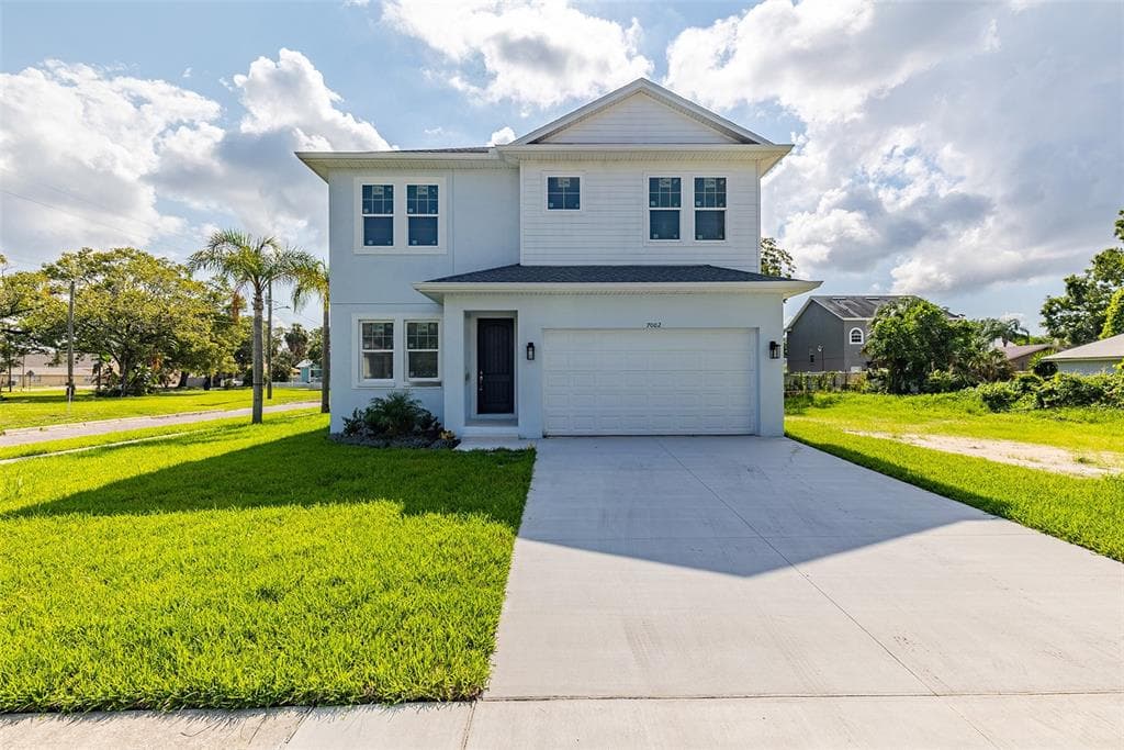 7002 S DESOTO TAMPA, FL 33616