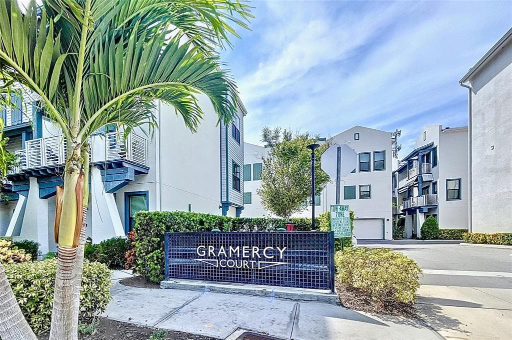 946 HIGHLAND AVENUE UNIT 64