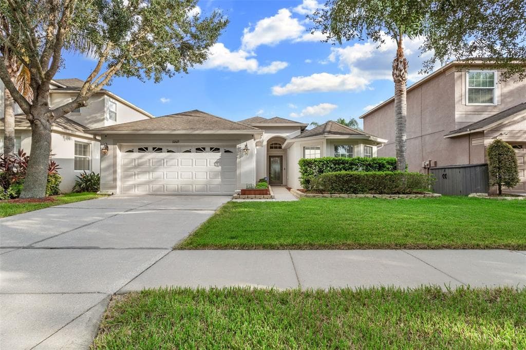 10609 LIBERTY BELL DRIVE TAMPA, FL 33647
