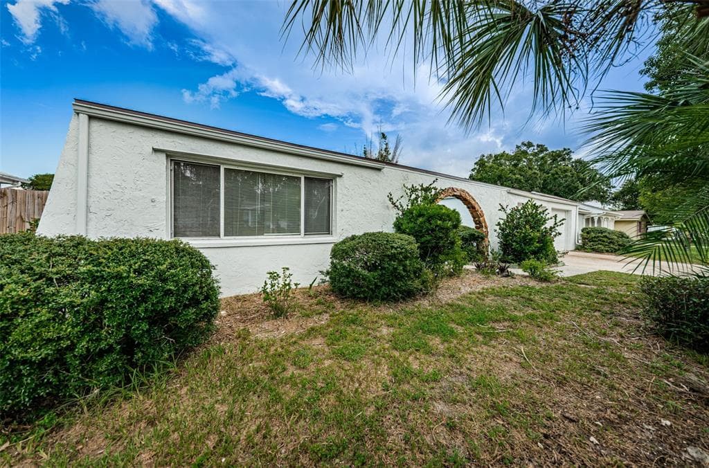3819 HAVEN DRIVE NEW PORT RICHEY, FL 34652
