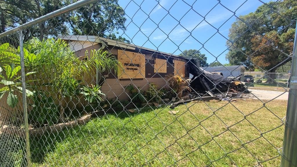 8878 56TH WAY N PINELLAS PARK, FL 33782