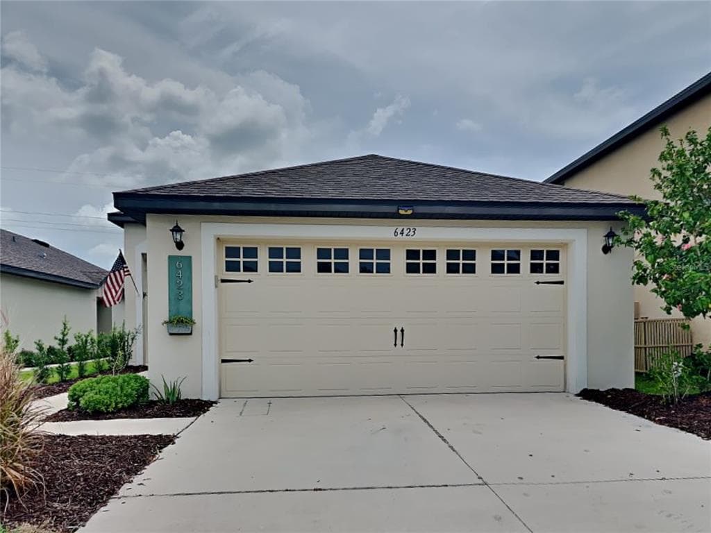 6423 COMO PLACE LAKELAND, FL 33805
