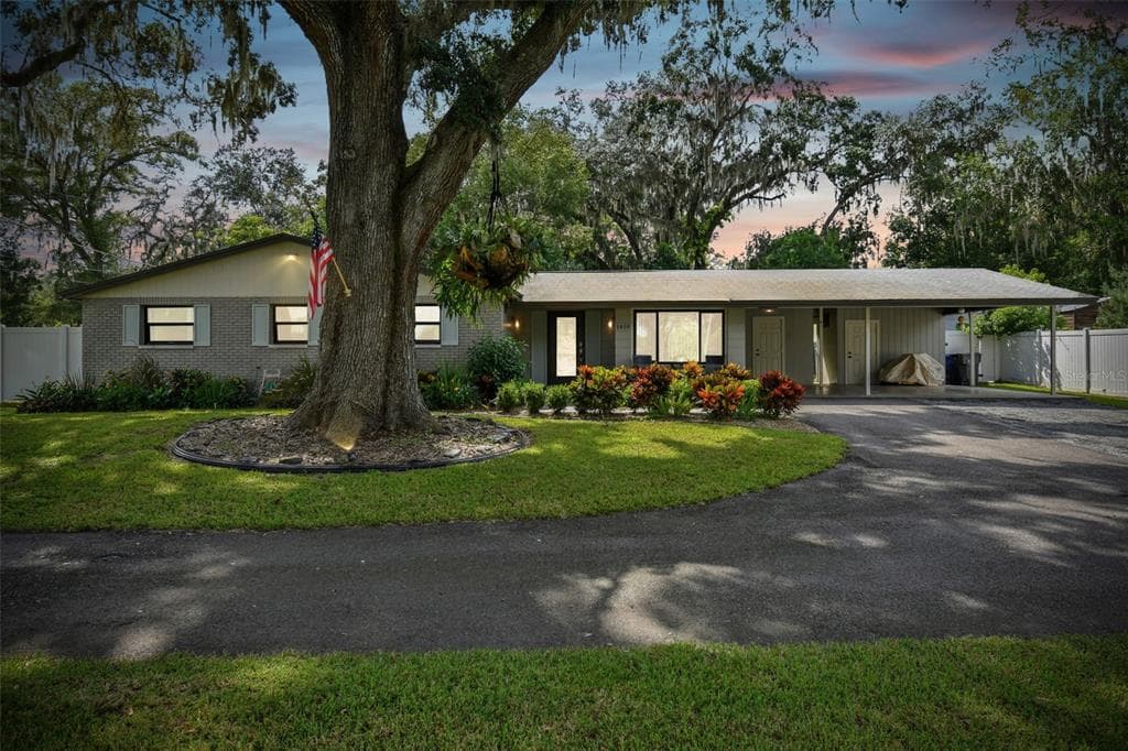 1410 MEMORY LANE LUTZ, FL 33549