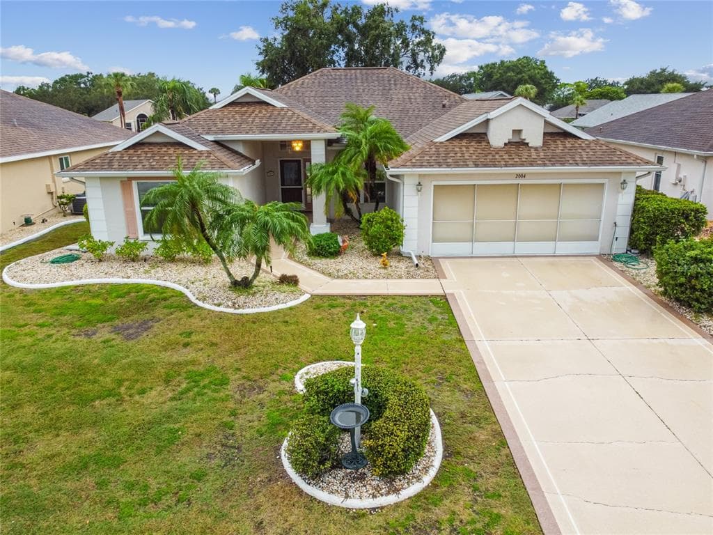 2004 E DEL WEBB BOULEVARD UNIT 150 SUN CITY CENTER, FL 33573
