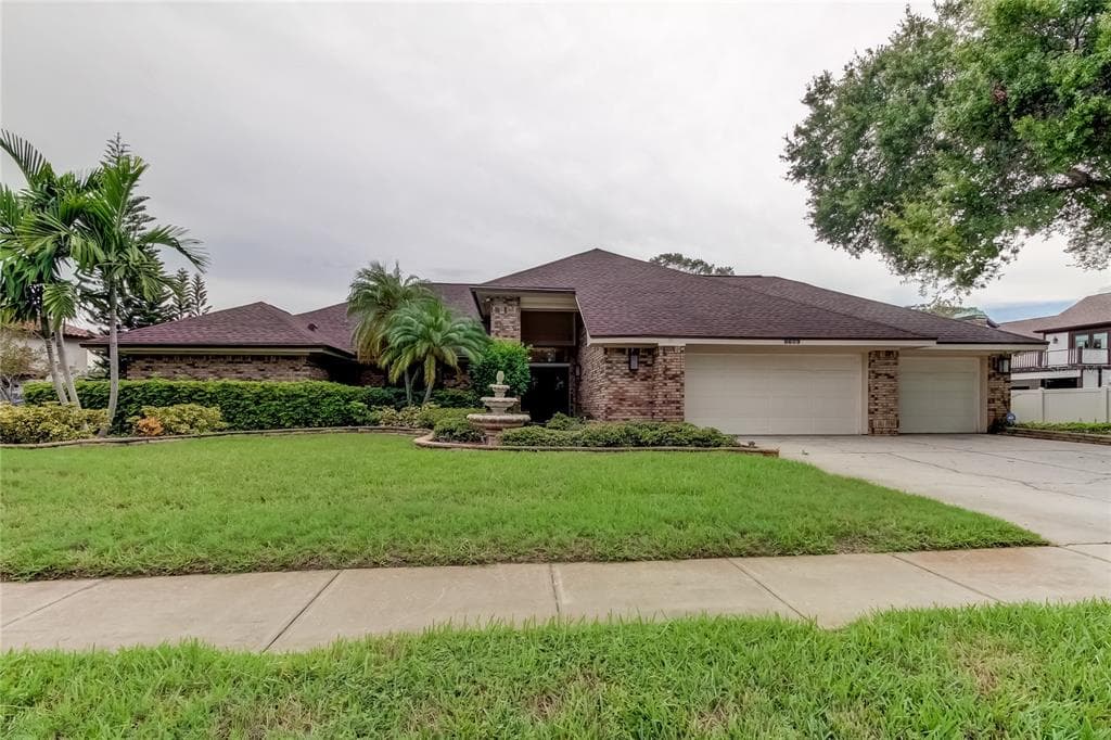 8609 LONGWOOD DRIVE