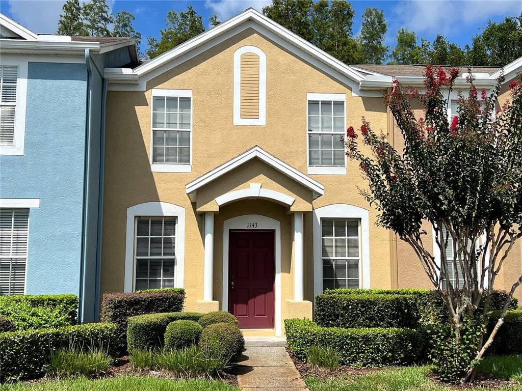 1143 BARONSCOURT DRIVE WESLEY CHAPEL, FL 33543
