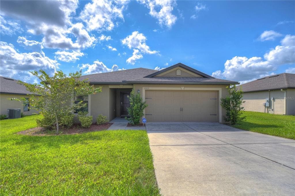 6922 CRESTED ORCHID DRIVE BROOKSVILLE, FL 34602