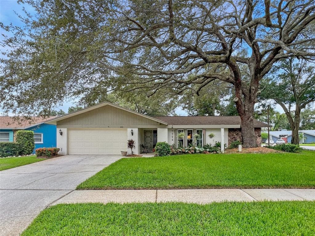 3041 CASCADE DRIVE CLEARWATER, FL 33761