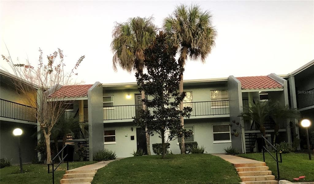 14419 AMERICANA CIRCLE UNIT 203 TAMPA, FL 33613