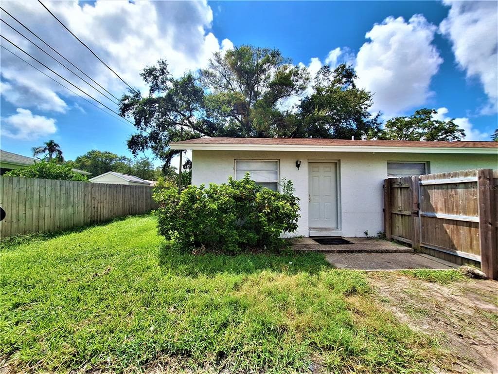 11332 WALSINGHAM ROAD SEMINOLE, FL 33778