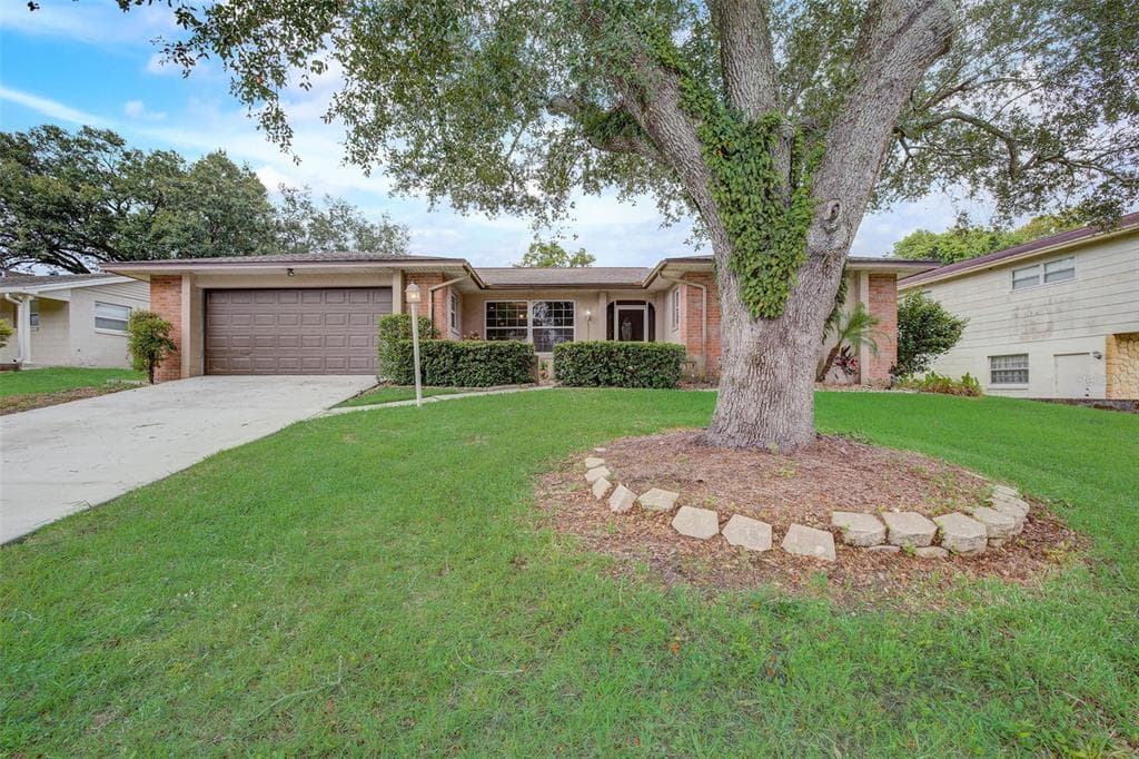 660 LITTLE WEKIVA ROAD ALTAMONTE SPRINGS, FL 32714