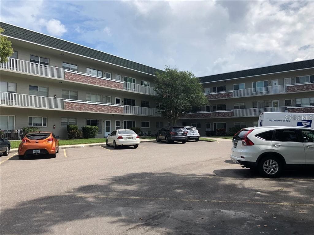 2426 PERSIAN DRIVE UNIT 10 CLEARWATER, FL 33763