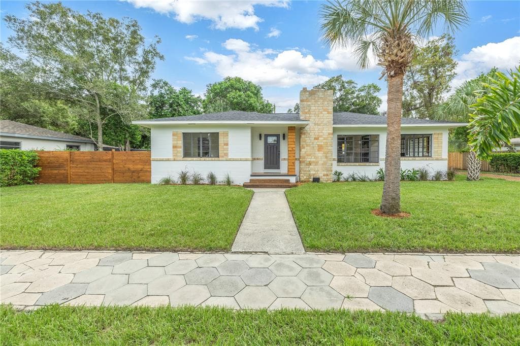 4560 7TH AVENUE N ST PETERSBURG, FL 33713