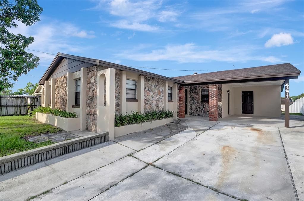 4271 LAKE RICHMOND DRIVE ORLANDO, FL 32811