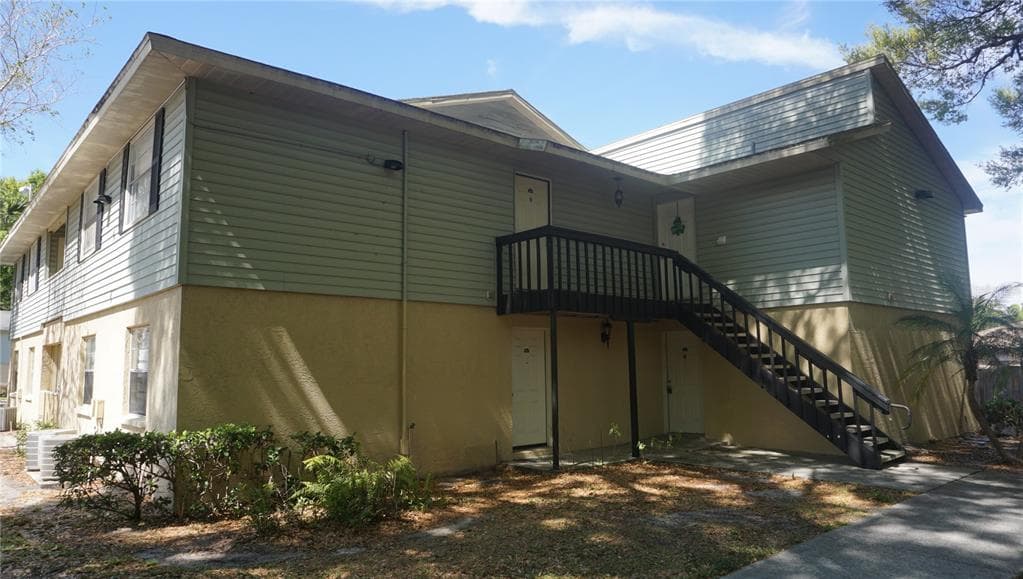247 RED MAPLE PLACE UNIT 247 BRANDON, FL 33510