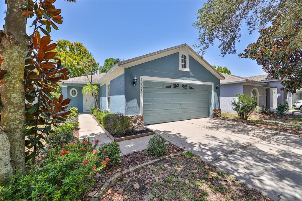 10622 NAVIGATION DR RIVERVIEW, FL 33579
