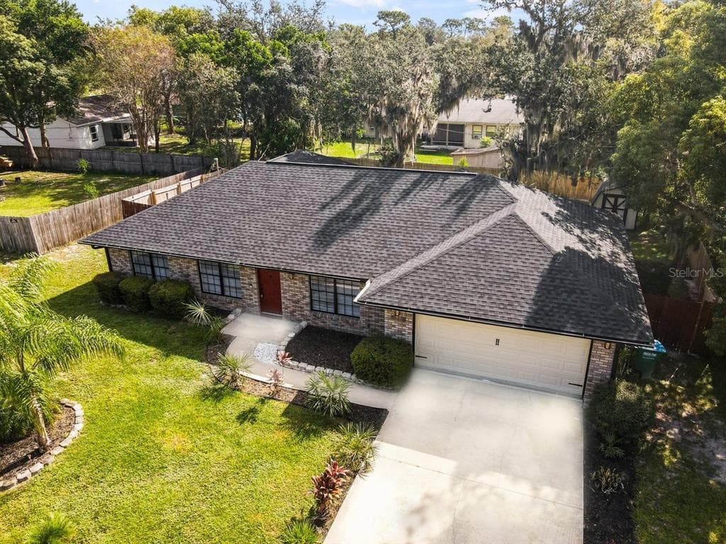 945 GALT TERRACE DELTONA, FL 32738