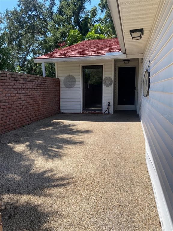 1439 WATER VIEW DRIVE W LARGO, FL 33771