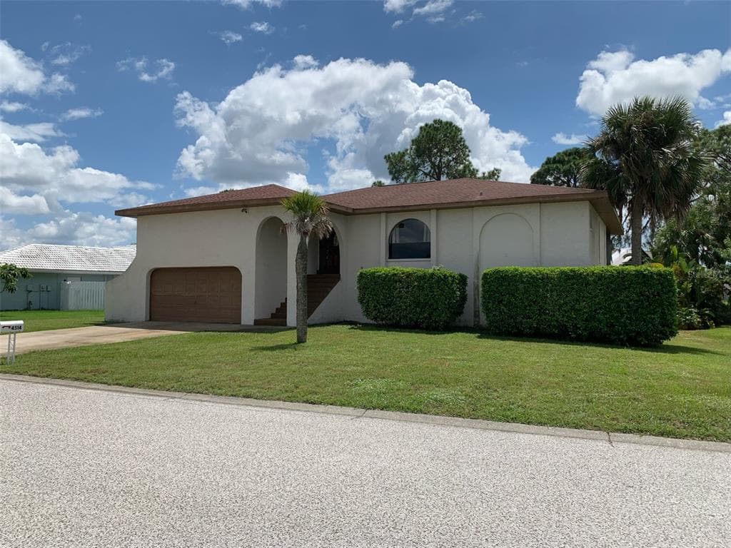 4514 DEWEY DRIVE NEW PORT RICHEY, FL 34652