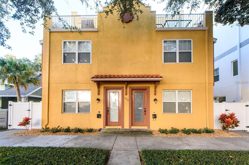 512 4TH AVENUE S UNIT 2 ST PETERSBURG, FL 33701