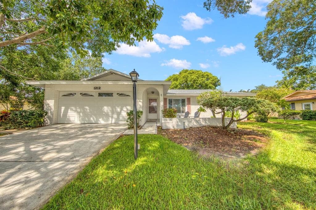 1212 TIMBERBROOKE DRIVE PALM HARBOR, FL 34684