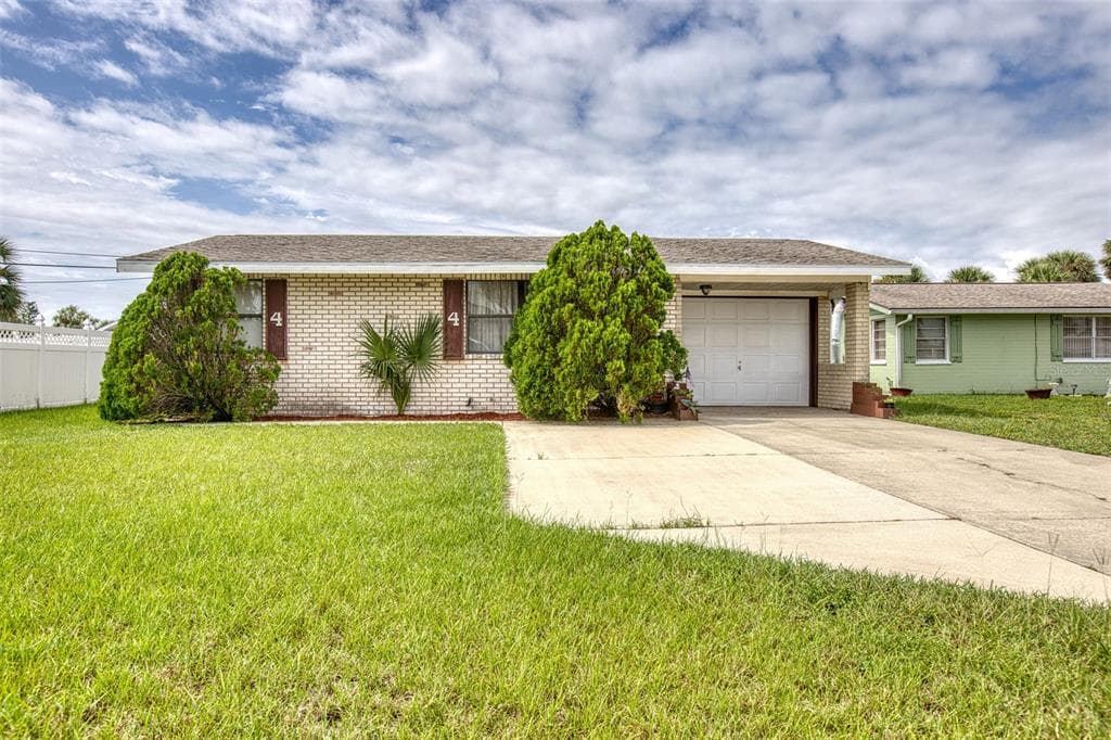 4 POINSETTIA DRIVE ORMOND BEACH, FL 32176
