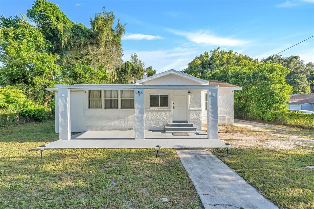 1412 E 97TH AVENUE TAMPA, FL 33612