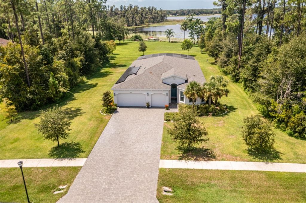17812 WATERWAY CREEK DRIVE LUTZ, FL 33549