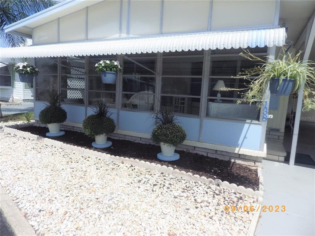 1915 SEMINOLE BOULEVARD UNIT 138