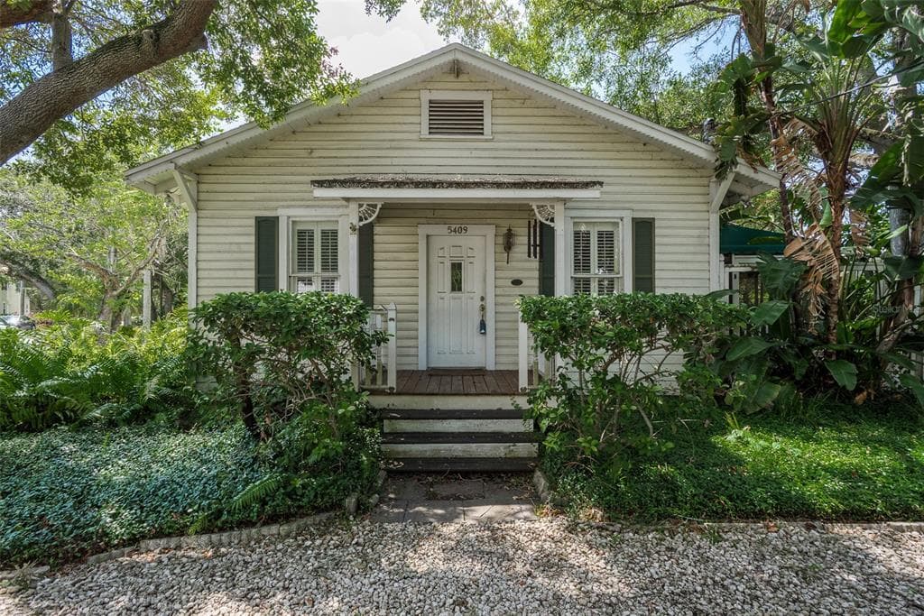 5409 S RUSSELL STREET TAMPA, FL 33611