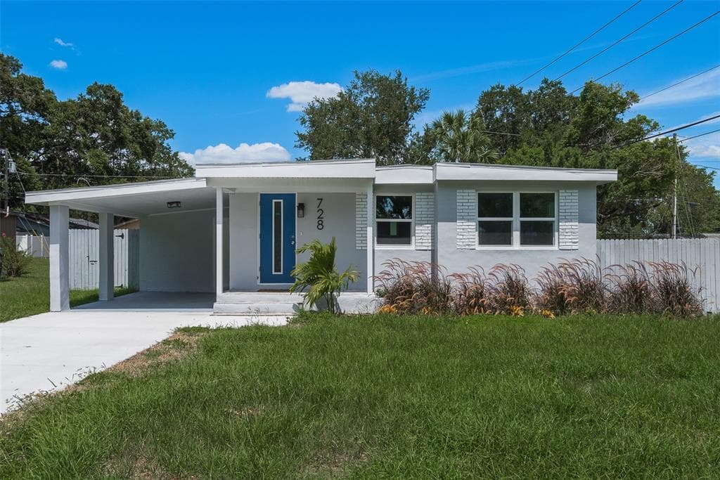 728 1ST AVENUE NE LARGO, FL 33770
