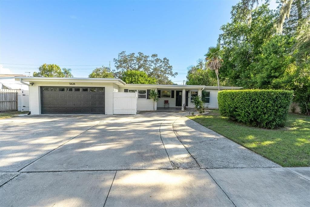 5828 EMERSON AVENUE S ST PETERSBURG, FL 33707