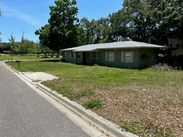 704 WOOD DRIVE CLEARWATER, FL 33755