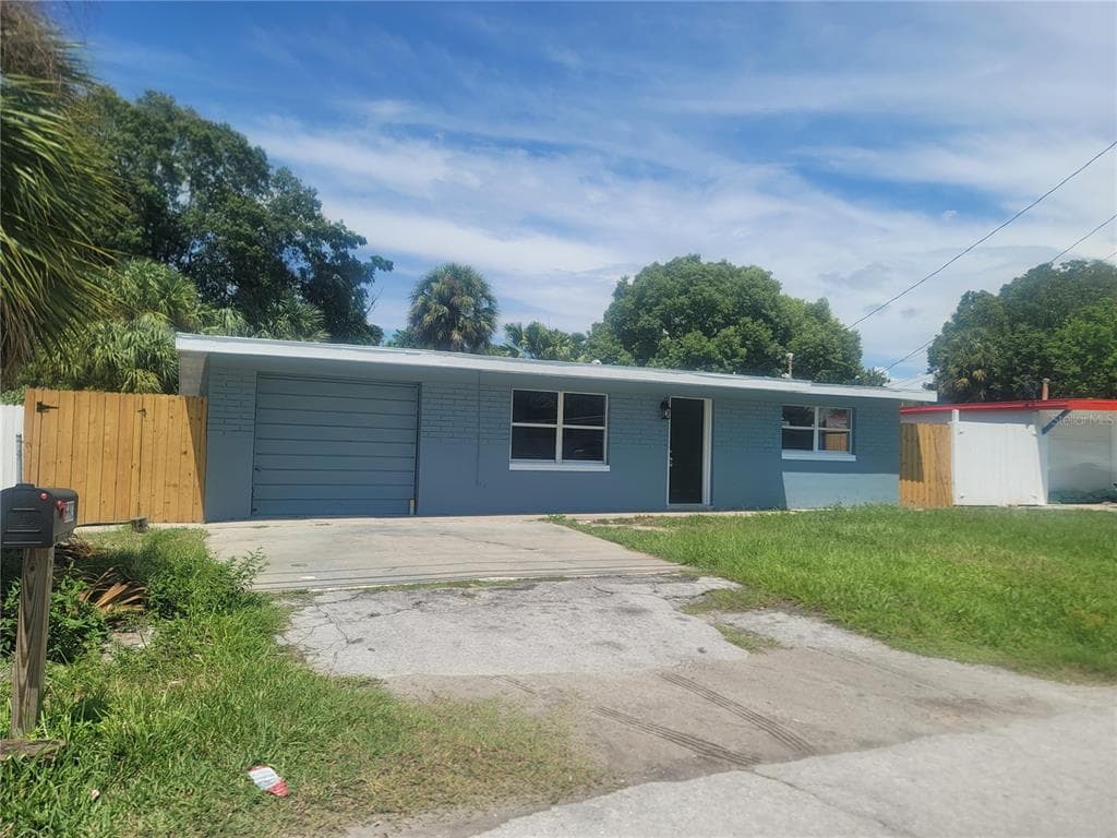6803 SANDRA DRIVE PORT RICHEY, FL 34668