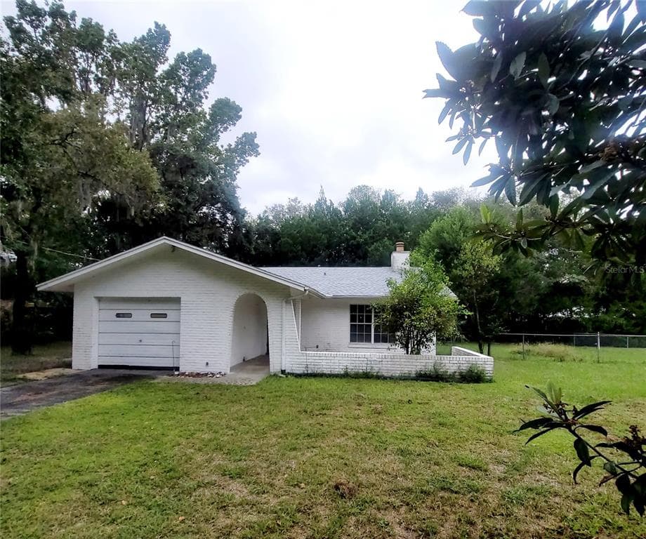 640 S SMITH AVENUE UNIT 29 INVERNESS, FL 34453