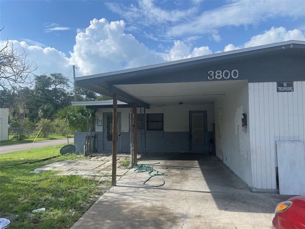3800 18TH AVENUE S ST PETERSBURG, FL 33711