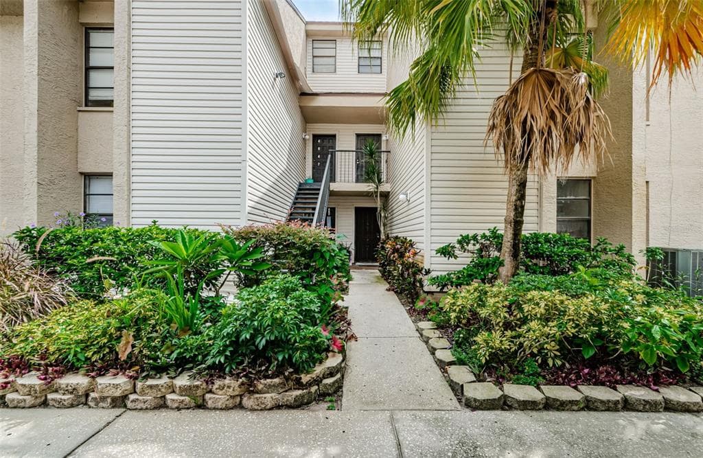 4841 PURITAN CIRCLE UNIT 2504 TAMPA, FL 33617