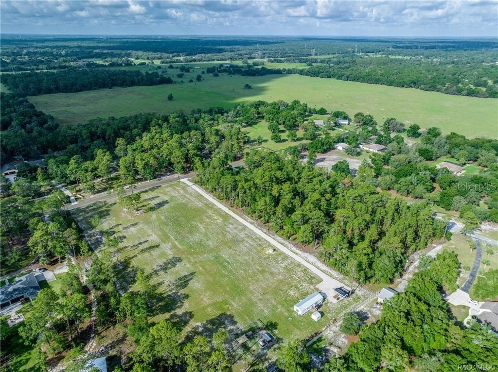 8799 W PINE BLUFF STREET CRYSTAL RIVER, FL 34428