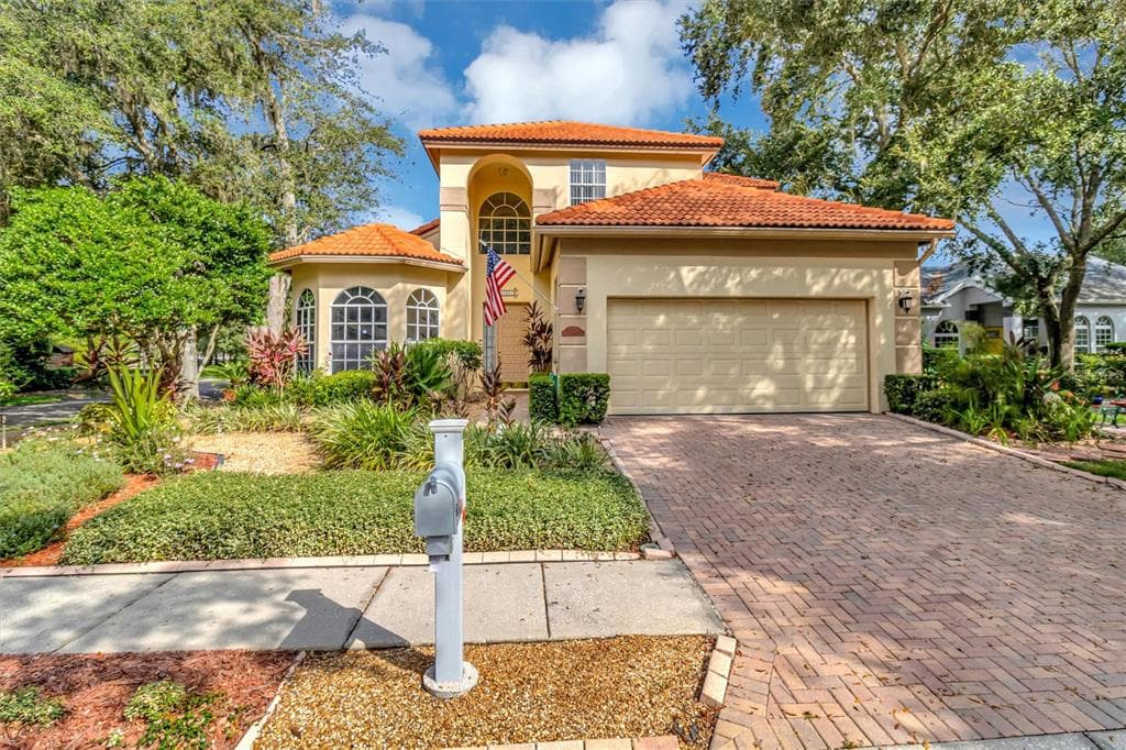 15351 SHERWOOD FOREST DRIVE TAMPA, FL 33647
