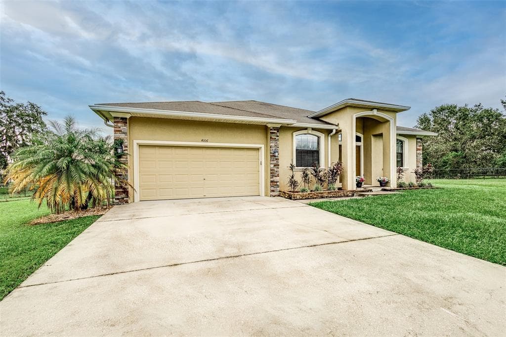 4106 EJ DEERY COURT LAKELAND, FL 33811