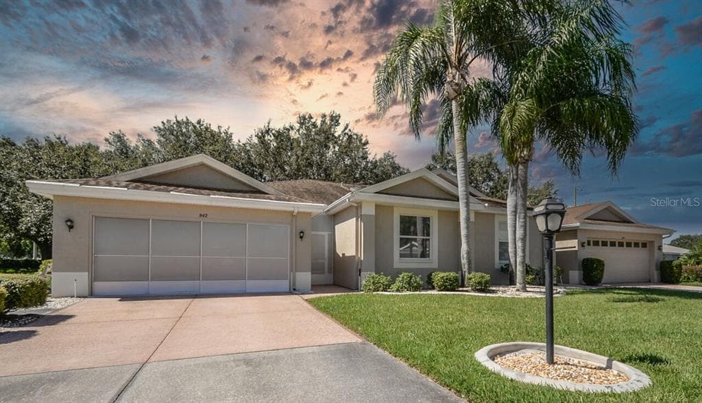842 MCCALLISTER AVENUE UNIT 842 SUN CITY CENTER, FL 33573