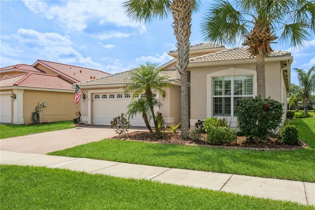 15929 GOLDEN LAKES DRIVE WIMAUMA, FL 33598